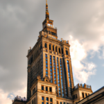 Makulatura Warszawa: Przegląd Możliwości Wzbogacenia Miasta